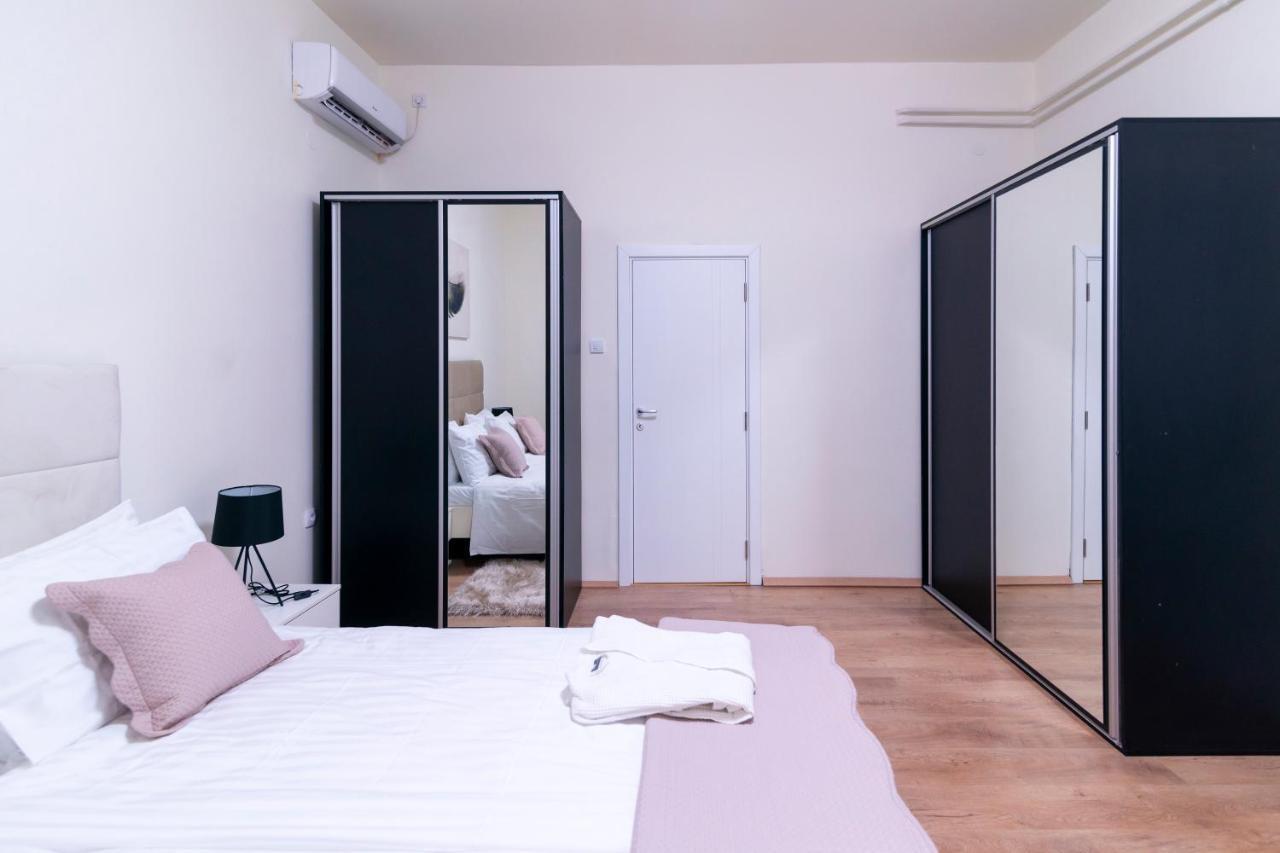 Jevrejska - Central Apartment With Free Parking Novi Sad Exterior foto